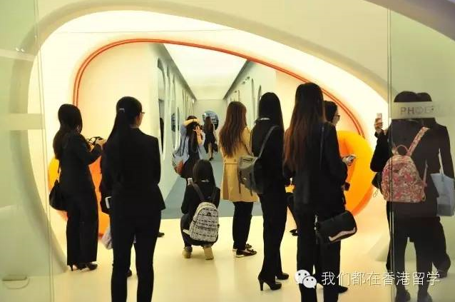 【留学背景提升】香港新闻记者项目