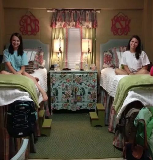 【美国留学】把大学宿舍住成酒店的样子!可以这很美国~~