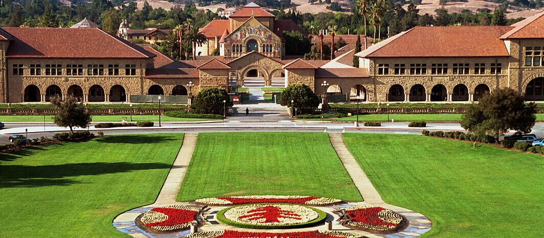 【美国大学】哪所大学培养的亿万富翁最多?