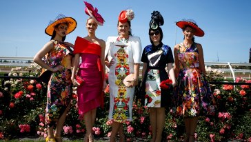 在澳洲你还不知道墨尔本杯赛马节吗?