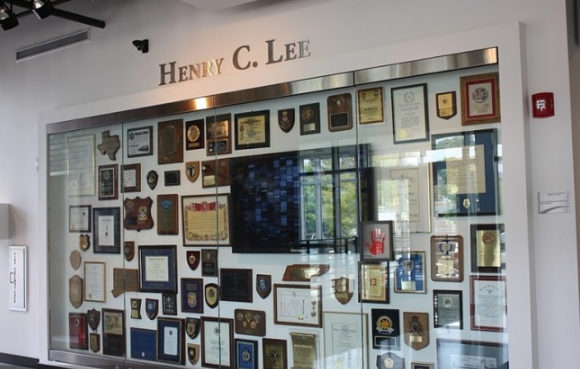 现实版的福尔摩斯,华人界的骄傲