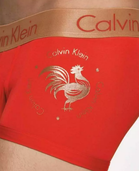 【美国留学】歪果仁设计的鸡年T恤,画风哪里不太对了?