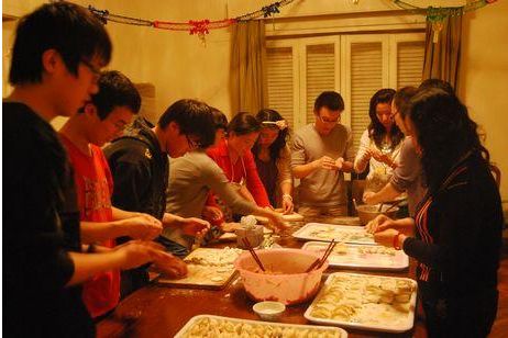 挚拓留学给您拜年啦!