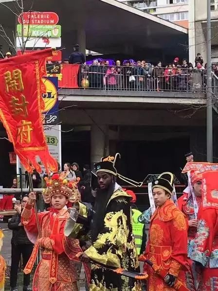 【留学美国】歪果仁是怎么庆祝中国农历春节的?