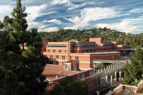 【美国留学】华尔街最青睐的商学院TOP10