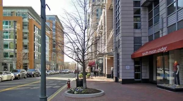 外国人用的App,为啥看起来比我们用的简陋那么多?