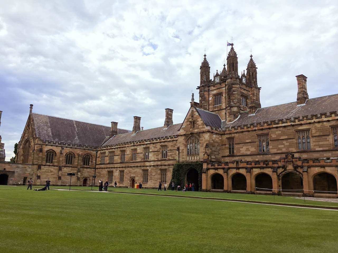 澳洲大学访问|跟着访问学者认识悉尼大学