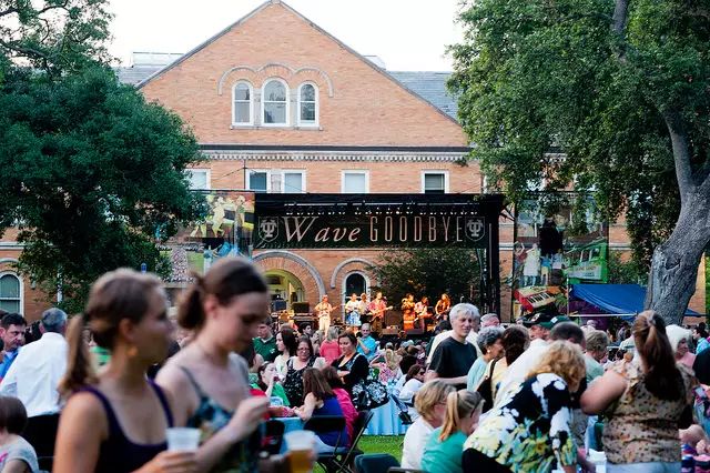 Party School排名,哪些美国大学最多派对?