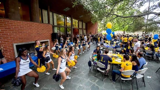 Party School排名,哪些美国大学最多派对?