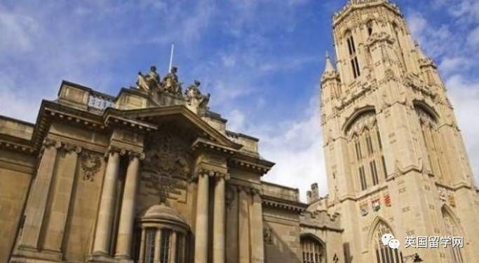 【医科留学申请】为何英国的医科难申请?