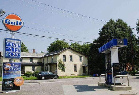 美国生活成本很高?移民后回国探亲的网友表示不服