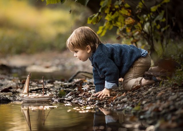 美国诗人:致我们终将远离的子女
