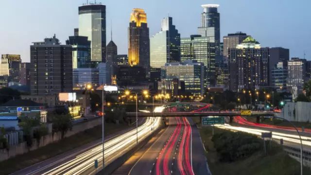 在美国收入多少算中产?附各留学专业毕业起薪