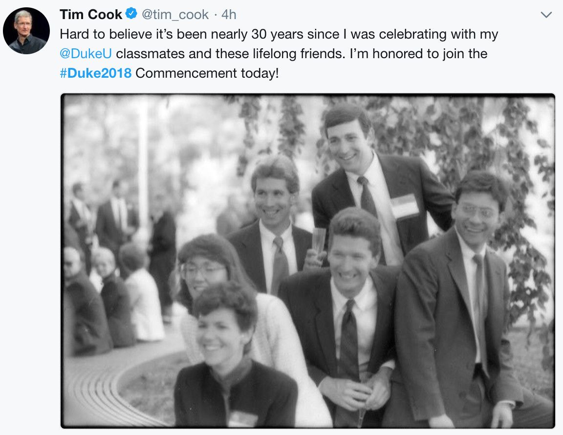 苹果CEO库克在杜克大学毕业典礼演讲：请永远不要满足于现状！