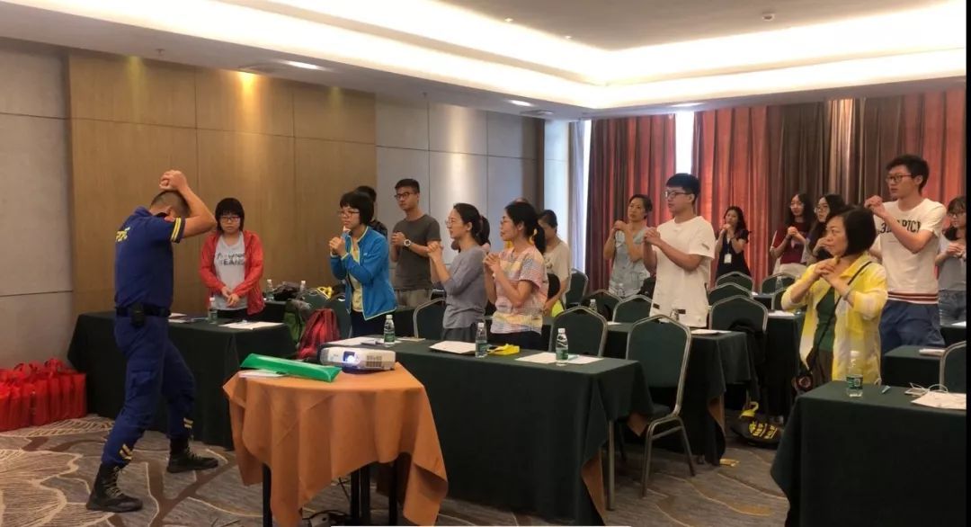 挚拓留学安全行前说明会完美落幕,是时候行动了