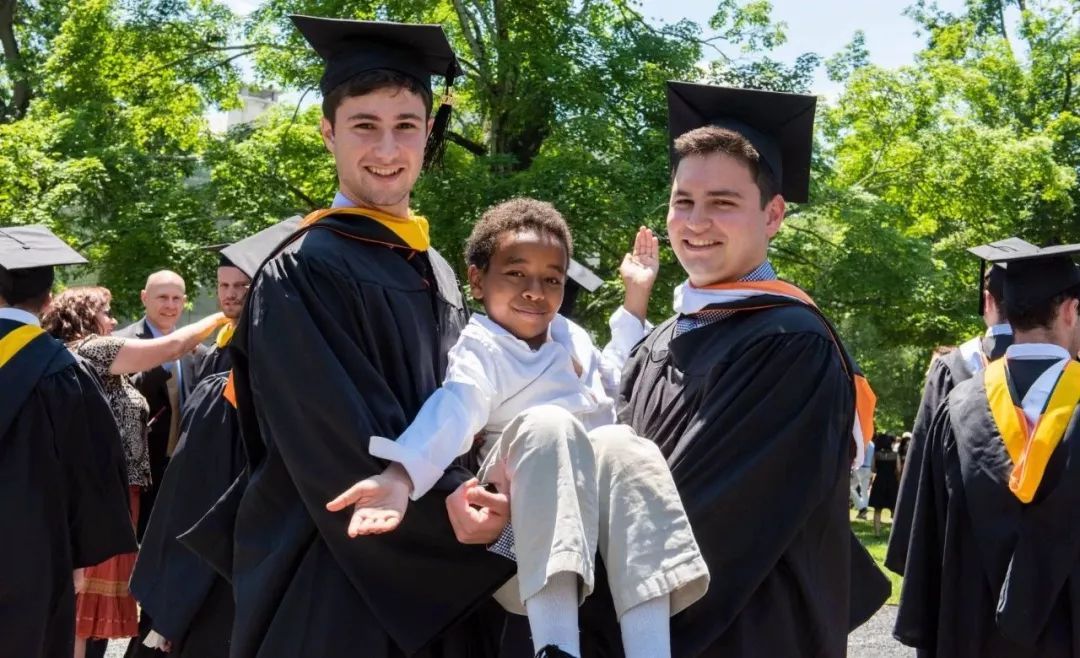 读书无用论才是最大的谎言——普林斯顿大学校长2018毕业演讲